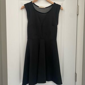MALLOY Black Sleeveless Mini Dress